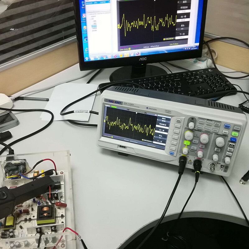 SIGLENT SIGLENT 50M digital oscilloscope USB storage oscilloscope dual channel 120M bandwidth can be upgraded to 1G sampling rate SDS1202F+ standard (bandwidth 200M)