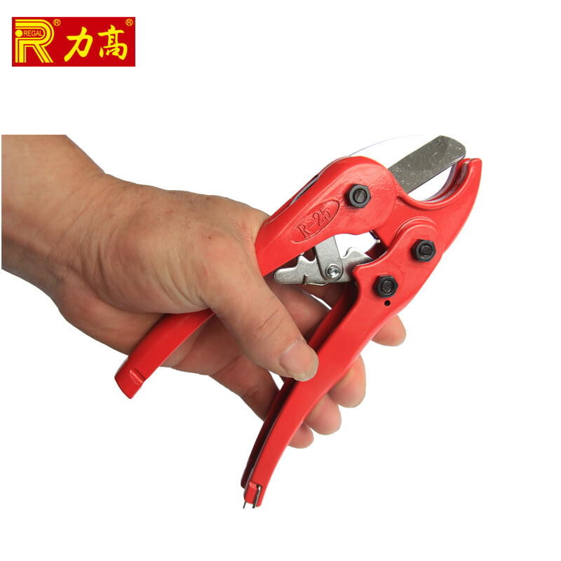 Taiwan REGAL imported PVC pipe cutter, pipe cutter, plastic pipe scissors, water pipe scissors, large scissors under 42mm R-42