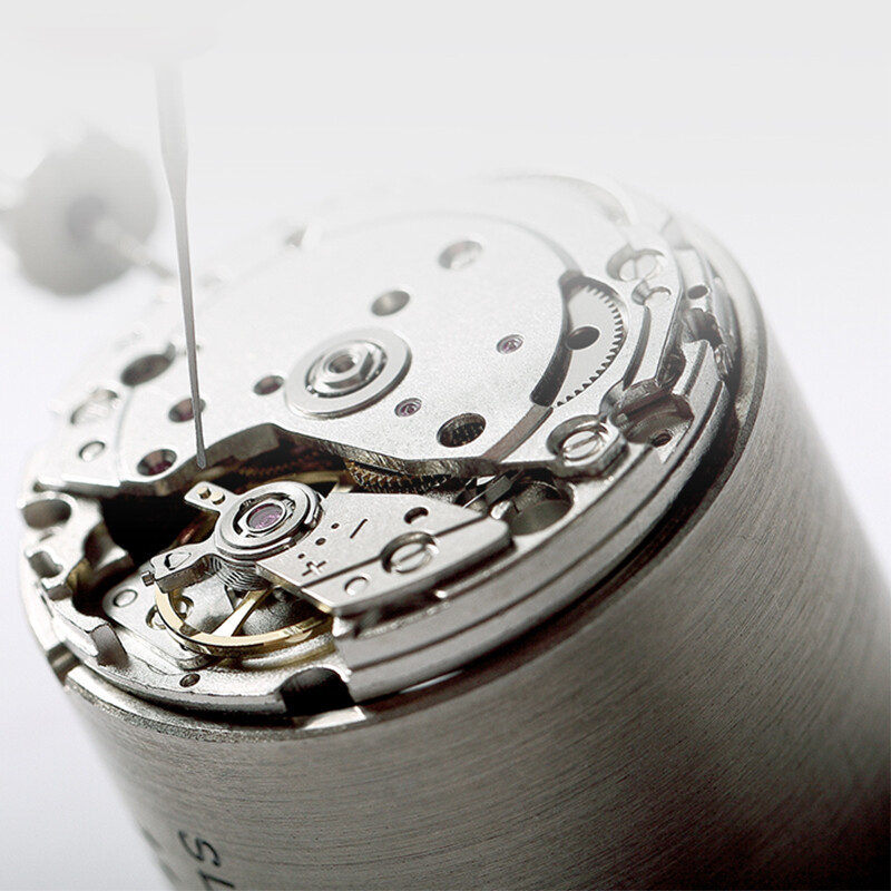 Famous watch repairer GOLGEN watch mail-in repair and maintenance service battery replacement waterproof testing accessory replacement service manual mechanical watch