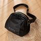 Coole Känguru 2025 Brand Trendy Bags für Frauen Neue Frauen -Taschen Crossbody -Taschen Mode vielseitige Shell -Taschen Hochwertige Nischen -Leinwand schwarze Drucke
