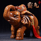 Jinlijia Elephant Ornements une paire de cadeaux d'ouverture de la fortune Salon Entrée TV Wine Cabinet Bureau de prodige décorations artisanales moyennes couleurs de bois de santal Ruyi