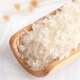 Desayuno de nido de pájaros en el medio de la montaña. 10 g de suplementos nutricionales nutritivos para mujeres embarazadas y personas mayores después del embarazo y el confinamiento posparto