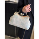 Kuqidaishu bag Frauenmodet gestickt Pearl Clamp Hand Cheongsam Bag 2024 Neue Kette One-Shoulder Flower Crossbody Bag Blau