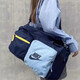 Bolsas para hombres Nike Bolsas para hombres Running Fitness Entrenamiento de deportes Bolso de deportes Bolso de almacenamiento en bolsa BATO BA6169-410/47*22*24 cm Misc