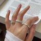 Fan Mili Anillo de moda apilado para mujeres Temperamento dulce y fresco Personalidad elegante Luz de lujo Luxury Open Finger anillo versátil Índice Tendencia de anillo de dedo JZ6636 Apertura ajustable