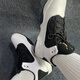 Nike (Nike) Jordan Max Aura 2 Schwarz-Weiß-Nicht-Schlupf-, Wear-Resistant- und Schockpolsterpraktikum praktische Sportarten Mid-Top Retro-Basketballschuhe CK6636-107 Schwarz und Weiß 44,5 (285 mm)