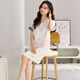 Langsha Nightgown (Langsha) Champe de nuit pour les femmes en été mince de glace mince en soie cool à manches courtes pour femmes dans les mères imitées de nouveaux vêtements de maison haut de gamme 9926 m [150-160 cm / 90-110jin [Jin est égal à 0,5 kg]]]