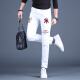 Ke jiehao 2025 Spring y verano Slim White White bordado Jeans de alta gama Los delgados pantalones de pies pequeños elásticos de moda y versátil tendencia casual 1315 Blanco 31