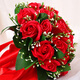 Größe (Größe) Braut Holding Blumen Hochzeitsvorräte Simulierte Blumenball Fotografie Requisiten für Hochzeitspaare und Paare glückliche Ereignisse Requisiten für Rosen mit Blumen (großes rotes Seidentuch)