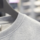 Li Ning Sweatshirt Herren 2024 Neue Sporttrendserie Plüsch warm warmes Pullover Top AWDU679 AWDU679-2 Blumengrau S