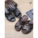 Changxiang Huili Vietnamesische Gummi-Rindfleisch-Sehne Sohle Sandalen für die Sommerdicke allein-Verschleiß-resistenter Plastiksandalen für Männer für Nichtzweige mittleren Alters TD698 Schwarz [2 verbesserte Version] 40 (geeignet für 39) geeignet)