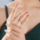Yuan Shengfu's new PT950 fashion car flower ring platinum ring platinum elegant shiny hand jewelry for women 2.74 grams