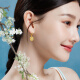 Liufu Jewelry Fuman Heirloom Four Gold Song Yun Flower Brothel Hollow Ruyi Colored Craft Gold Earrings Earrings Priced at 021987EA 5.35 grams (including labor cost 653 yuan)