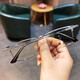 Jiandan (Jiandan) Jiandan Looking Pure Titanium Ultralight Miopia Glasses Marco para hombres y mujeres Retro versátiles versátiles de negocios Versáculos anti-Blue [marco] CH5266 Black Gold Single Frame + Model Lens
