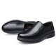 Classic Car (Wecker) Herbst und Winter Cowide Herrenschuhe für Mitte des Alters mittleren Alters und älteren Daddy Lederschuhe für Männer weiche Leder runde Zehen Fuß Nicht-Schlupf-Freizeit-Lederschuhe für Männer plus Samt Lyc9901m schwarz hinzufügen [Fleece hinzufügen, um es warm zu halten] 40