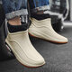 Xili Herren Short Tube Regenstiefel Neue integrierte Samt warme Wasserschuhe Low-Top-Abdeckungsschuhe Fischereiwagen Anti-Slip-Arbeit Gummi Schuhe Beige 41