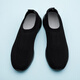 Chaussures masculines, chaussures de marche sportives, chaussures pour femmes du printemps et d'été, chaussettes, pédale respirante d'un pied, chaussures légères et décontractées légères en marche, tous pédales noires, A689 43 chaussures de sport standard taille