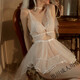 Sexy Passionsanzug verlockende einheitliche Hochzeitskleid Pyjama Little Breast Girl Midnight Charm Shame Bett (einschließlich 2 Paar Socken) 5509 Hochzeitskleid + 9230 Gesäß