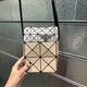 ISSEY MIYAKE Women's Bag Lucent Nest Frauen zweiteiliger Mini One-Shoulder Crossbody Bag [Geschenk] Kamel Beige Ag671 47 47