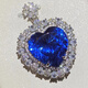 Extravagant and extravagant heart-shaped sapphire and tanzanite pendant, clean and flawless to the naked eye, 925 silver plated with 18K gold, extra-large heart-shaped sapphire and tanzanite pendant.