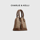 Charlie/Kelli CK Bag Bag Women's Bags Retro Shell Bag Women 2025 Nuevo estilo Hand-Hands One-Ho-Hohor Crossbody Bag Crossbody Regalo de San Valentín Regal Off-White [Jingcang Delivery Brand Bag]