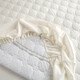 DREAM KARIN skin-friendly brushed quilted bed skirt bed cover single piece solid color dust-proof protective cover fitted sheet pad 180*200cm white