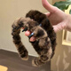 Shusu big wave leopard print plush headband high skull Korean lace teeth anti-slip hair pressure autumn and winter face wash headband broken hair arrangement leopard print plush headband light color