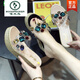 Woodpecker 2025 Spring Dinestone Fashion Wear Nuevas zapatillas de verano para mujeres con tacones espesos pastel de esponja suela Versátiles versátiles de tacones altos de beige
