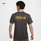 耐克男子训练短袖上衣速干半袖反光亲肤T恤NIKE HYVERSE HV4882 299中灰/沙漠苔绿/银 S
