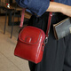 Bolso de cuero genuino de carpintero de carpintería 2025 NUEVA MODA HOMBRA DE MODA PEQUEÑA BOLSO DE TELÉFONO MÁLEBLE MUJERO MUJER