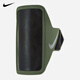 Nike (NIKE) LEAN running arm strap mobile phone bag sports leisure running fitness outdoor storage colorful arm sleeve fluorescent green NRN65719OS one size