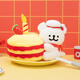 Miniso (Miniso) Line Puppy - Plüschkuchen -Ornamente Plüsch Puppenspielzeugkissen Puppenspielzeug, um Freundin Geburtstagsgeschenke zu geben