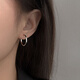 Guanpu Pavilion Fat Donglai's same style pt950 platinum plain hoop earrings PT950 women's niche design platinum hoop earrings simple platinum hoop earrings (diameter 2 cm)