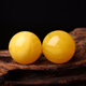 Fat Donglai quality beeswax single bead with guinea pig yellow floating flower old wax single round bead, chicken fat yellow full honey, about 14mm 1