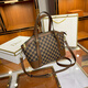 Dejr Hong Kong Brand -Tasche Frauen 2025 Neue Modetrendhandtasche vielseitig und atmosphärische Umhängetasche Frauen Muschelbeutel Hauptbild