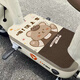 Cartoon Draht Ring Elektroauto Fußblock Motorrad Elektroauto Fuß Pedal Matte Tram Dekoratives Fußblock kann geschnitten werden.