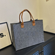 Yu Dingfu large-capacity portable shoulder bag women's felt bag open tote versatile shopping bag class commuter bag gray medium size 40cm*30cm*15cm