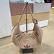 
Adidas (adidas) Clover Shoulder Bag Men's Bag Women's Bag New Cloud Croissant Croissant Clothes Crossbody Bag Leisure Bag Sports Bag KA9266 KA9272 Warm Sand Color Large 33*48cm
