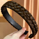 Shijun (SHIJUN) headband headwear for women high-end 2025 new wig hairband pressed hairpin hair bundle twist braid hair hole fish 02# black brown