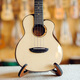 Rainbow Man UC200 UT200 Moon Bird Ukulele Full Vane Ukulele Professionnel jouant de la petite guitare US200 (21 pouces complet)