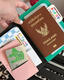 Clip de passeport ONTC Multi-fonction de blocage de couleur Color Sac de carte de voyage Simple Ins Ticket ID Carte de rangement à l'étranger Sac de rangement de couleur de blocage Clip de passeport complet Set trois