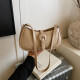El popular bolso de este año para mujeres nuevos de 2025 nicho de moda súper caliente de un solo hombro bolso de axilas que viajan a través de una bolsa cuadrada pequeña color caqui color