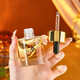 
OUZHINI Ginseng Grandma Photon Oil I Wet Double Double Anti-Flavored Ginseng Essence I Hua Liquid Ginseng Grandma Photon Oil 9738