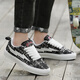 Lightning X Storm Picasso Gemälde Co-Branded Xiaoxiang Style Casual Lightning Bread Schuhe Paar Leinwand Sportbrettschuhe Männer und Frauen D6227 Black Jade Black 40