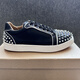 Kuqihao europäische Brettschuhe lässig Schnürfalte Nietschuh neuer rot-solcher Männerschuhe cl trendy modische Schuhe vielseitig 9913 Schwarz 42