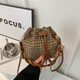 Mujeres retro y moderna nueva bolsa cruzada de un solo hombro de primavera y bolso casual de verano en la bolsa de mujeres de moda