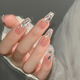 Tragen Sie High-End-vielseitige mittelgroße vergoldete Diamant-Glitzer-Nagel-Nagel-Nagel-Nagel-Nagel-Nagelfleck mit mittlerer Länge.