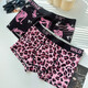 Mie Lanat Herren Unterwäsche Leopardenmuster Ice Seide vier Ecke Pink sexy Boxerhosen Low Taille 7A Crotch Modable Boy 1375+1376+13783 Strips 4xL180-200jin [Jin gleich 0,5 kg]