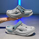 Zapatos de agujeros deportivos verano para hombres 2025 adolescentes de nuevo estilo de estilo al aire libre pesca en la playa anti-deslizamiento zapatillas para hombres resistentes a los hombres gris 40-41