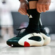 Adidas Harden vol.8 Harden 8 Мужчина фактическая поглощающая амортизационная и анти скользкая баскетбольная обувь IE2694 IG6588 Красный фокус на аутентичных продуктах 40,5 Сбор и приоритет приоритета покупки